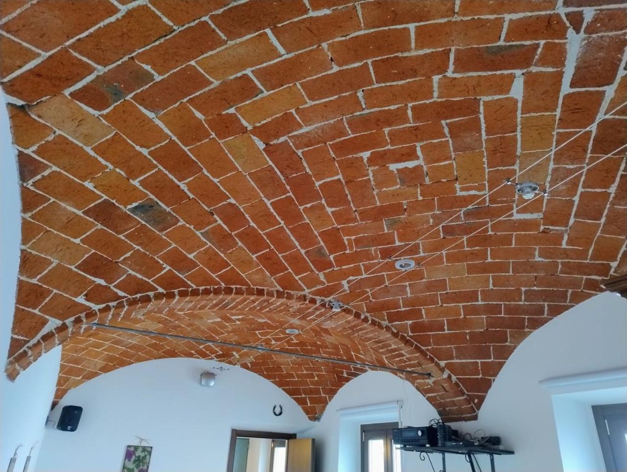 La Barberina Apartment Ozzano Monferrato Bagian luar foto